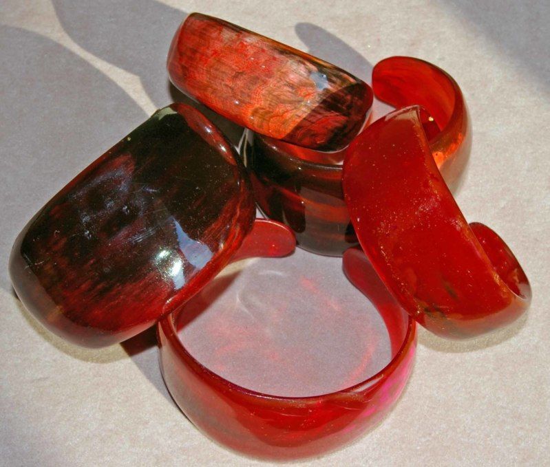 Les Bracelets - Bracelets en corne de zébu rouges