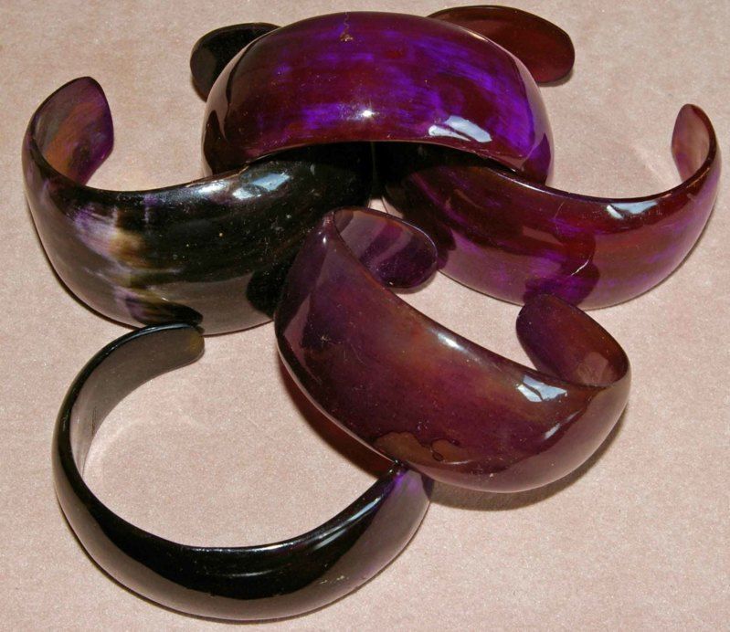 Les Bracelets - Bracelets en corne de zébu violets